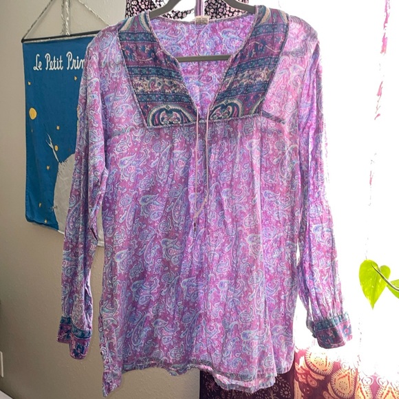 Geeta Tops - EUC ORIGINAL & VINTAGE GEETA Peasant top SIZE M Hand wash only